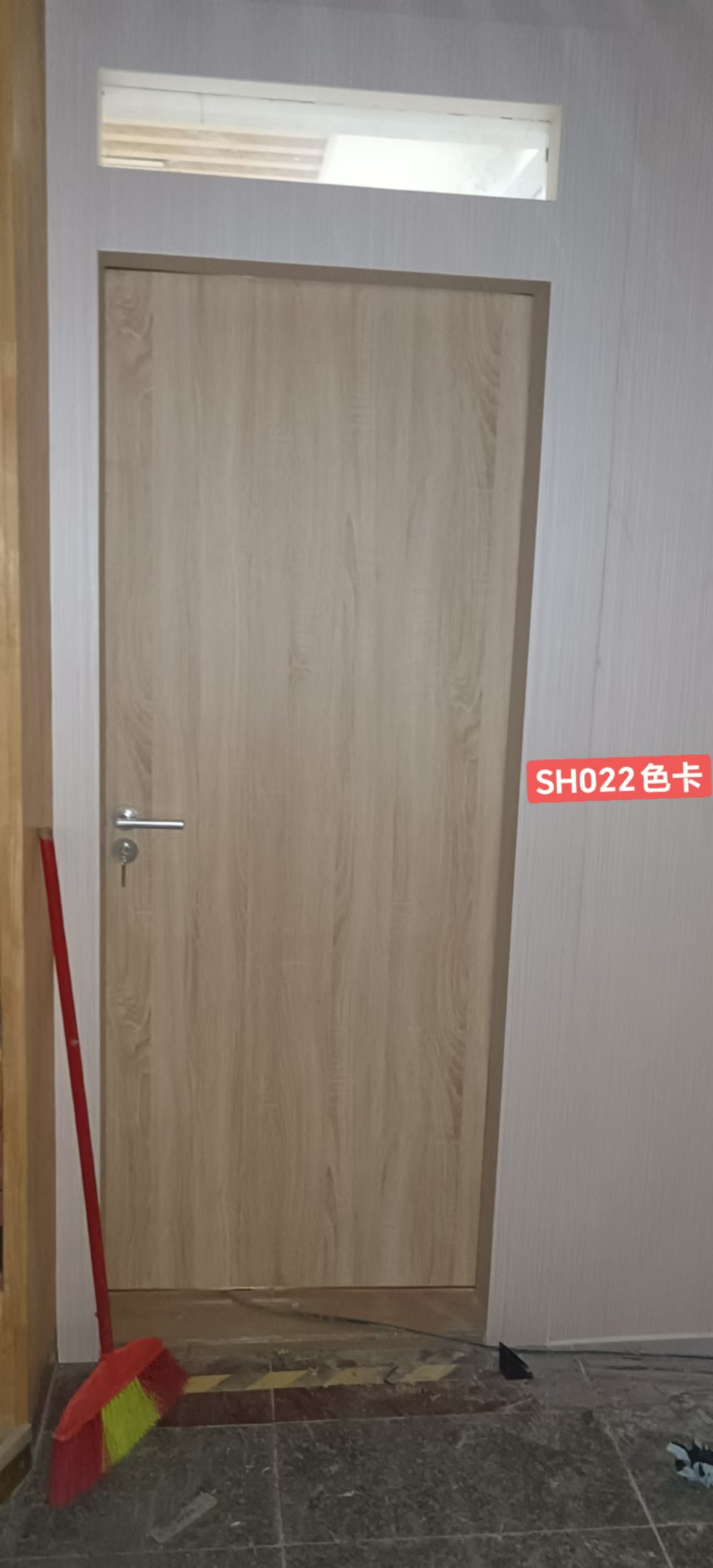 台阶+木门